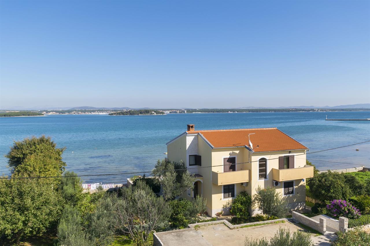 טקון Apartments Irena מראה חיצוני תמונה
