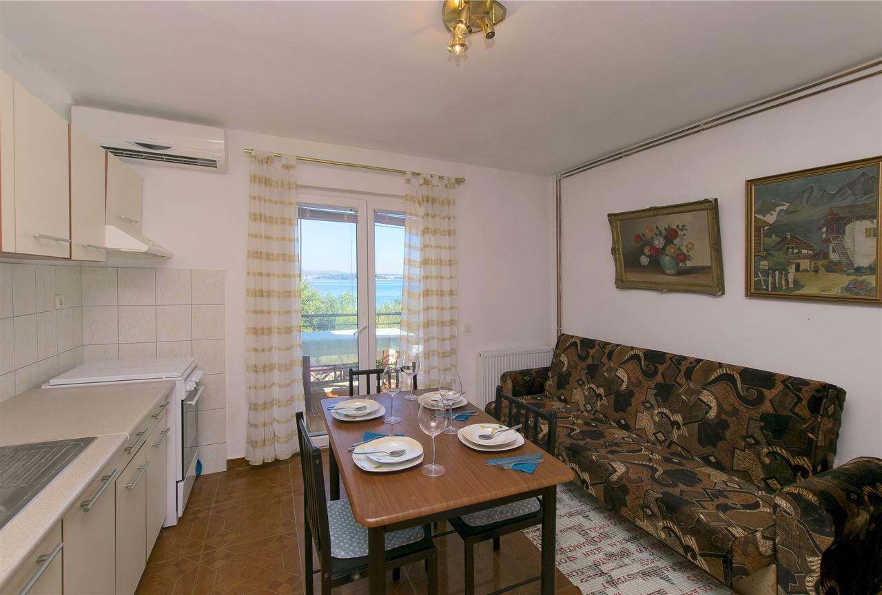 טקון Apartments Irena מראה חיצוני תמונה